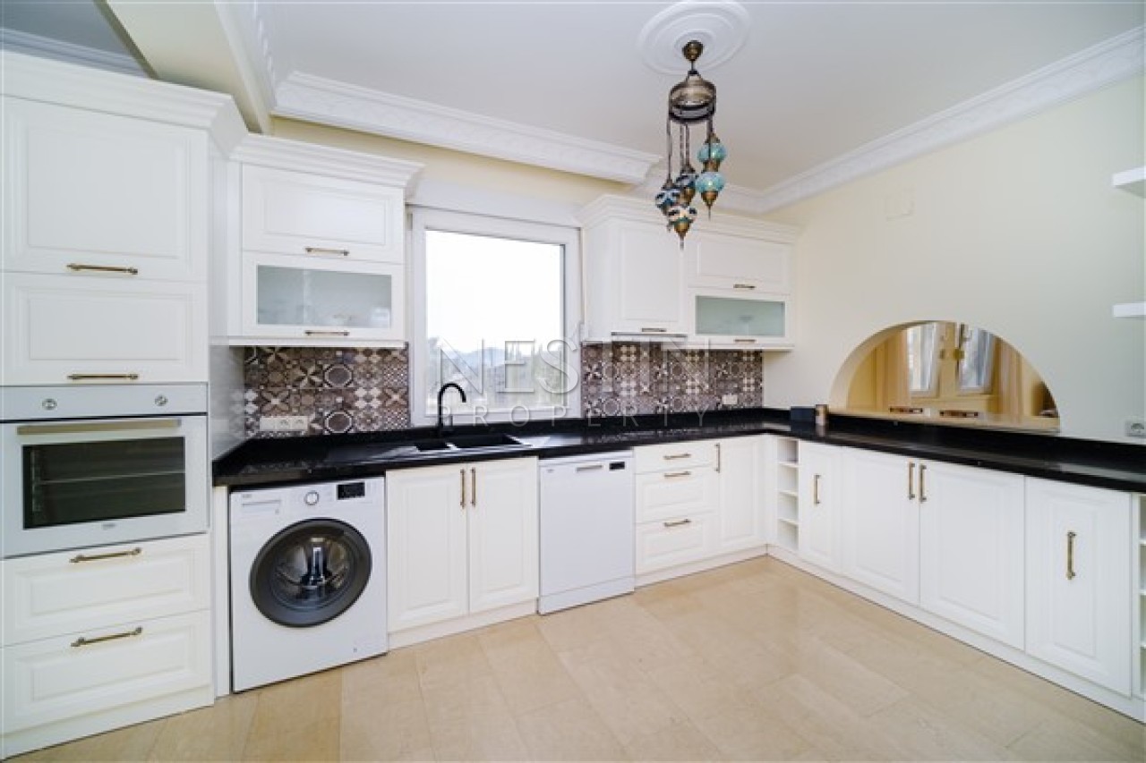 Вилла 3+1 в районе Каргыджак в 1200 м от Средиземного моря с видом на горы фото 3