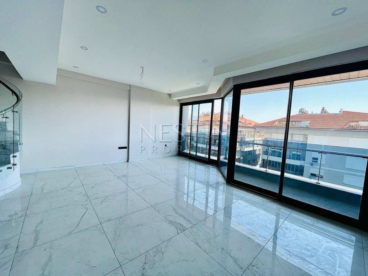 Квартира дуплекс 2+1 в центре Аланьи в 250 м от Средиземного моря. фото 5