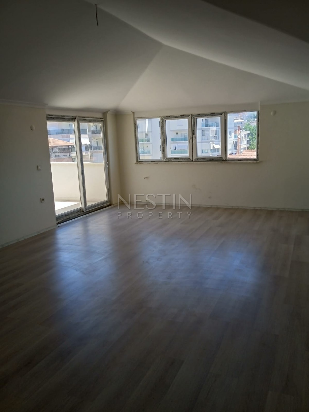 Квартира дуплекс 7+1 в центре города Аланья в районе Кучуккхасбахче фото 3