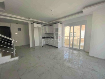 Просторный двухэтажный пентхаус 2+1 в районе Махмутлар фото 1