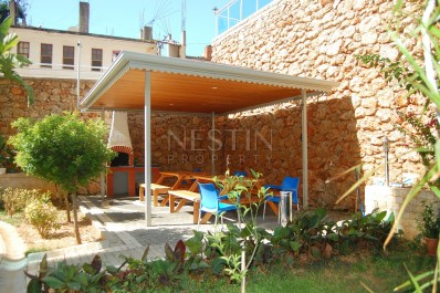 Двухэтажная квартира 3+1 в Тосмуре с видом на море и горы фото 1