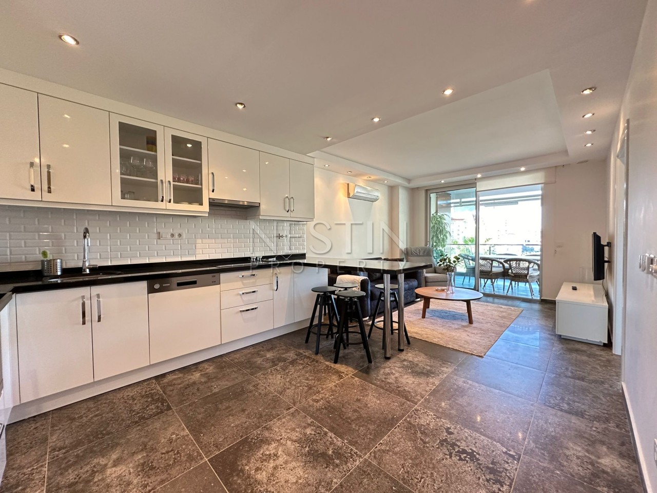 Квартира 1+1 в районе Джикджилли в 900 м от Средиземного моря фото 5