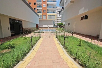 Меблированная квартира 2+1 в самом центре Махмутлара на аллее Барбароса фото 3