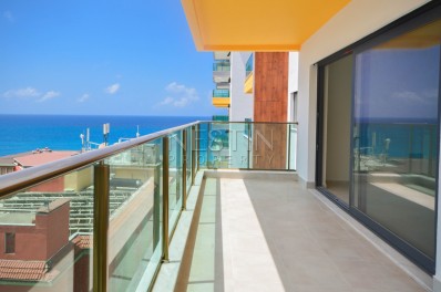 Квартиры 2+1 на первой линии от Средиземного моря в Махмутларе фото 1