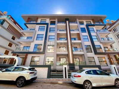 Kвартирa 1+1 в центре города Аланья в 900 м от пляжа Клеопатра фото 1