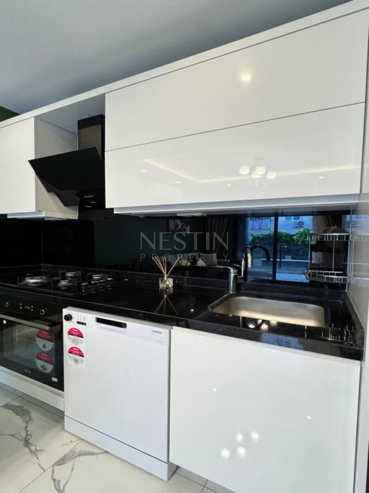 Kвартирa 1+1 в центре города Аланья в 900 м от пляжа Клеопатра фото 8