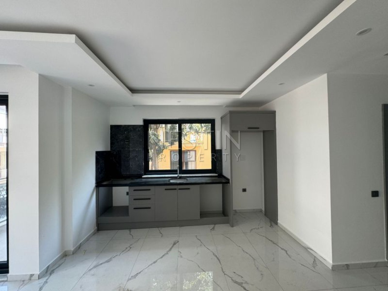 Kвартирa 1+1 в центре города Аланья в 800 м от пляжа Клеопатра фото 2