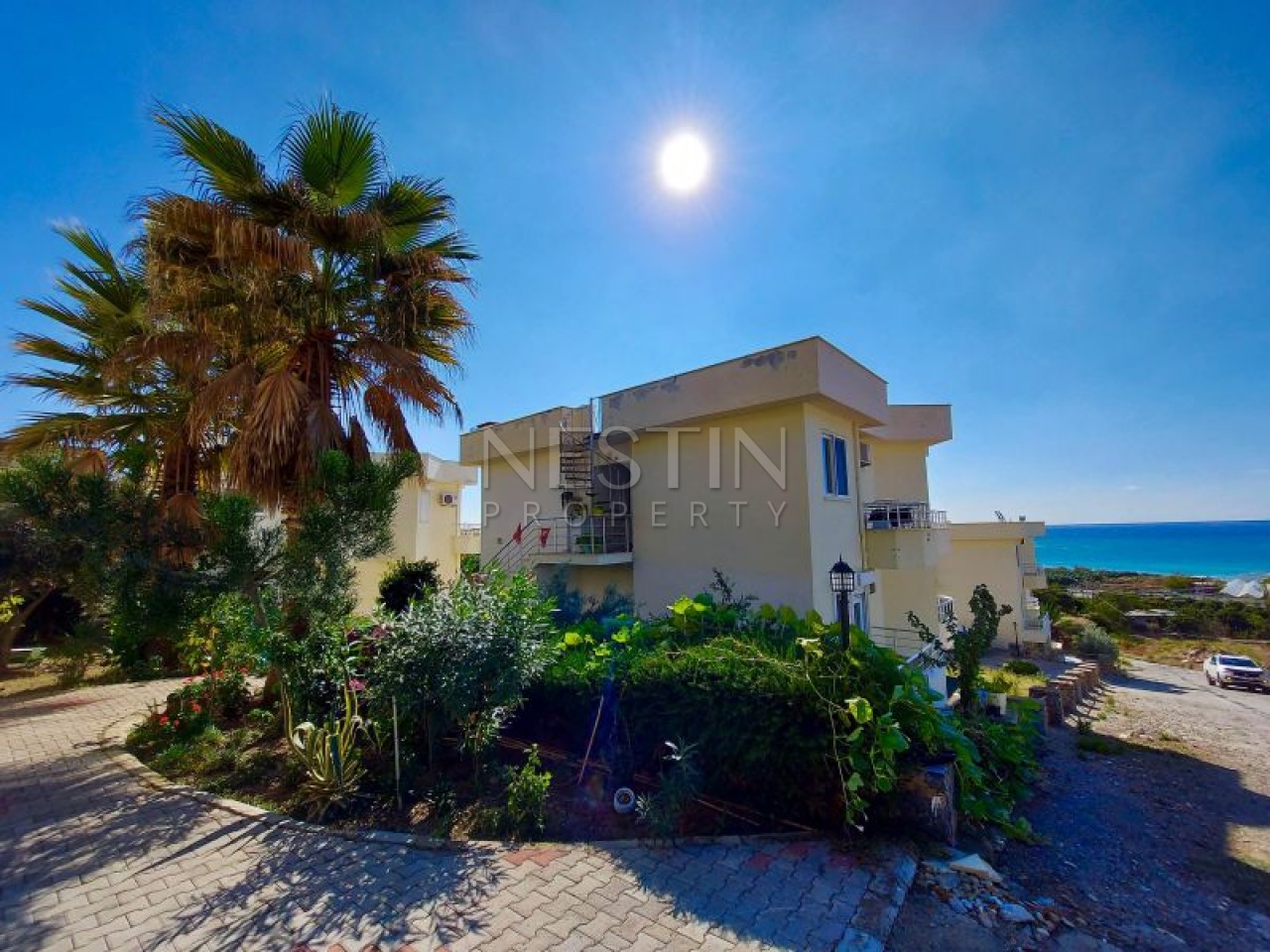 Квартира 1+1 в районе Демирташ в 200 метрах от Средиземного моря фото 2