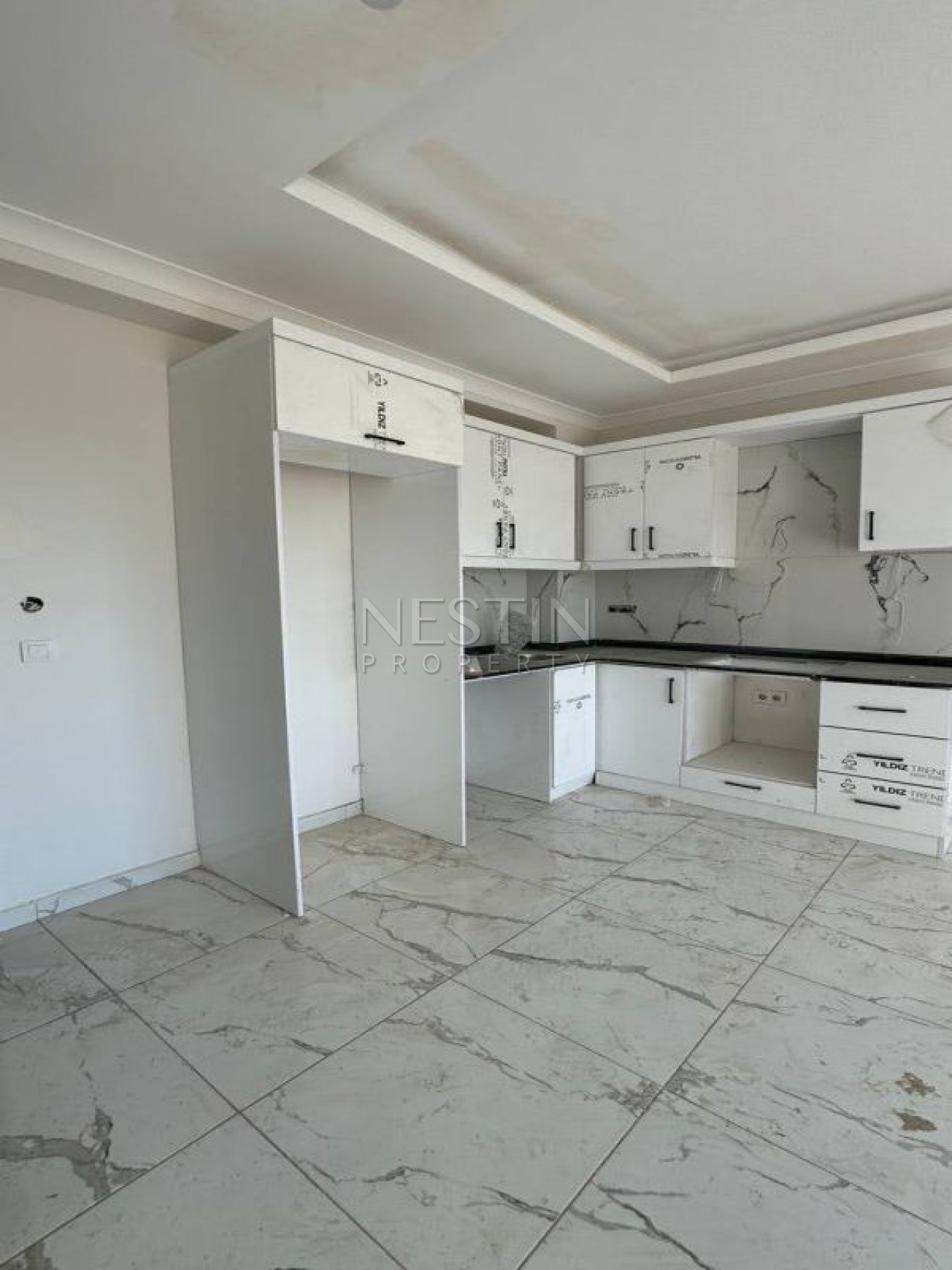 Квартира 1+1 в районе Демирташ в 2000 метрах от Средиземного моря фото 4