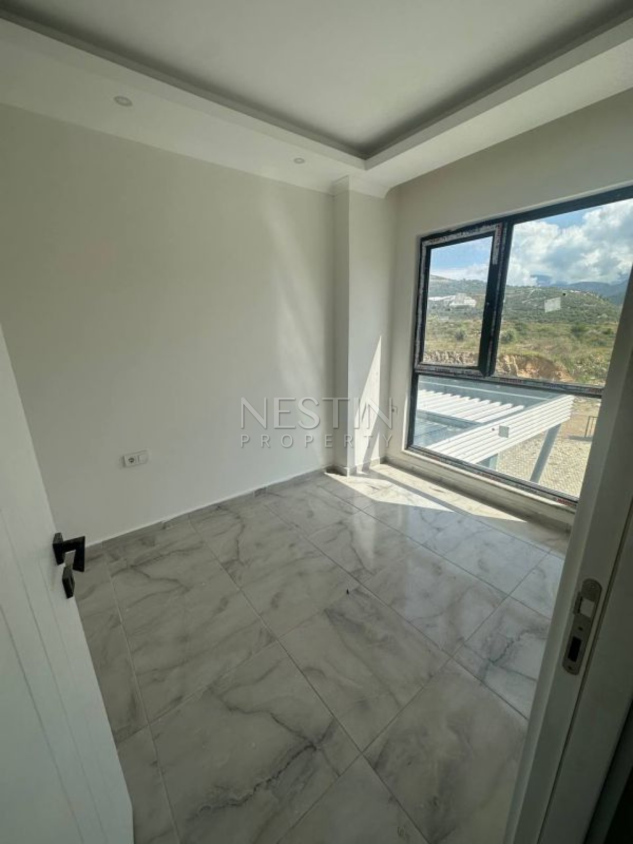 Квартира 1+1 в районе Демирташ в 2000 метрах от Средиземного моря фото 12