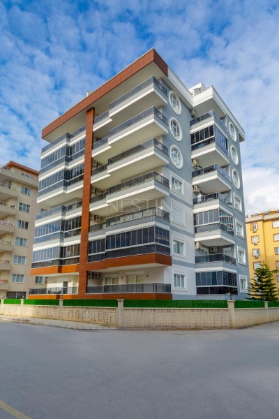 Просторная квартира 1+1 в новом комплексе в 250 м от моря в Махмутларе фото 1