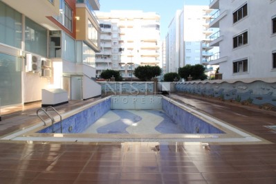 Квартира 2+1 с мебелью в новом комплексе в 100 м от моря в Махмутларе фото 4