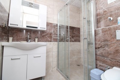 Квартира 2+1 с мебелью в новом комплексе в 100 м от моря в Махмутларе фото 28