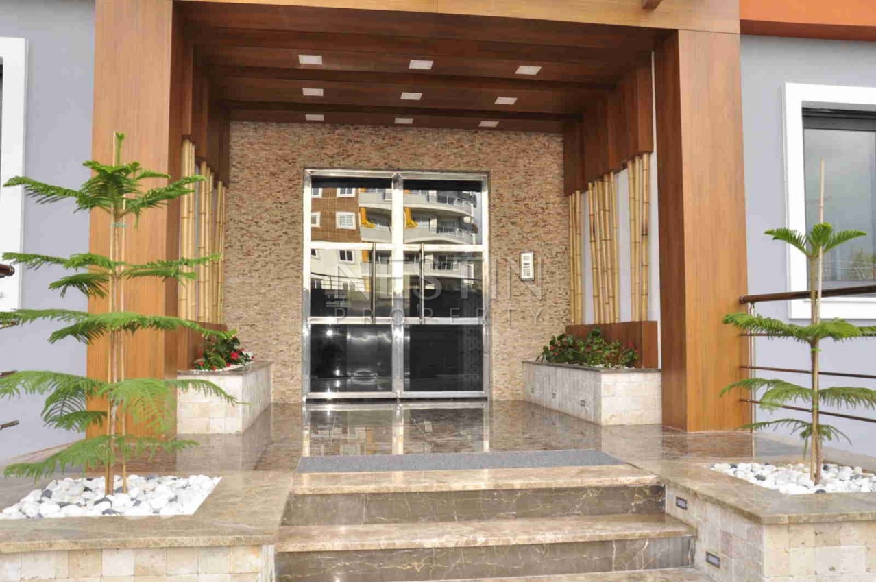 Квартира 2+1 с новой мебелью в районе Кестель в 100 метрах от моря фото 9