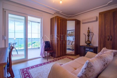 Вилла 4+1 с великолепным панорамным видом на море в районе Каргыджак фото 10