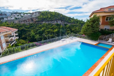 Вилла 4+1 с великолепным панорамным видом на море в районе Каргыджак фото 23