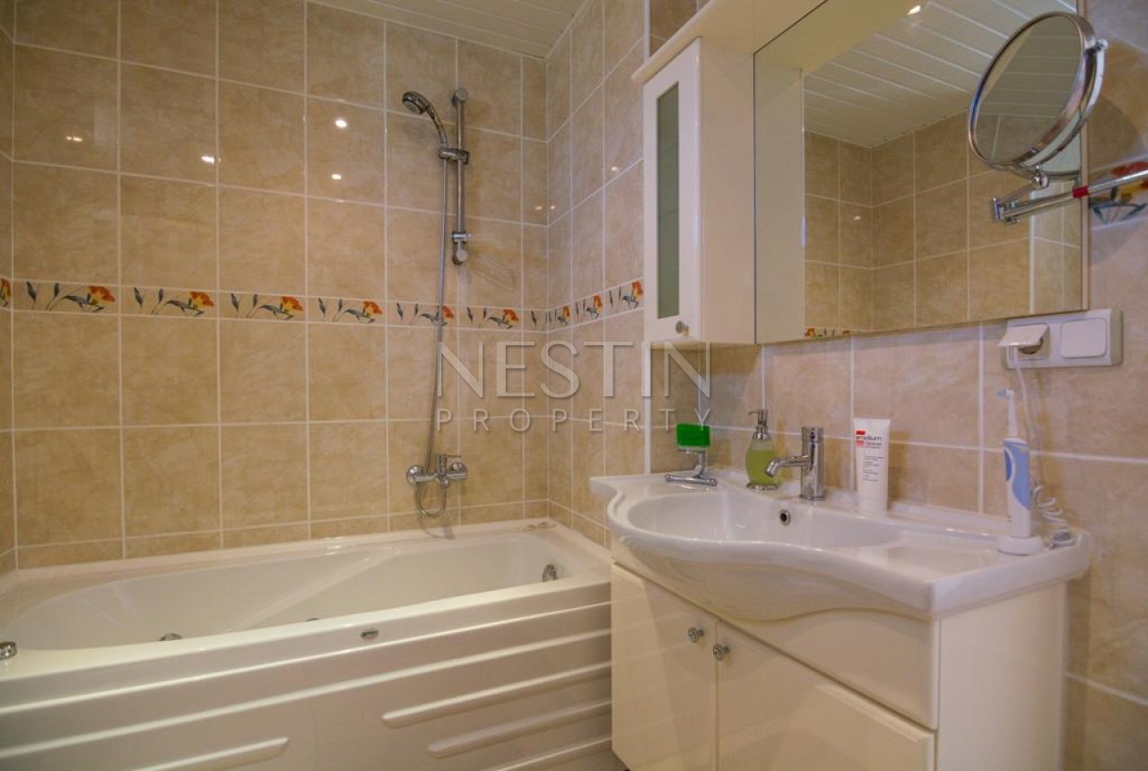 Вилла 4+1 с великолепным панорамным видом на море в районе Каргыджак фото 24