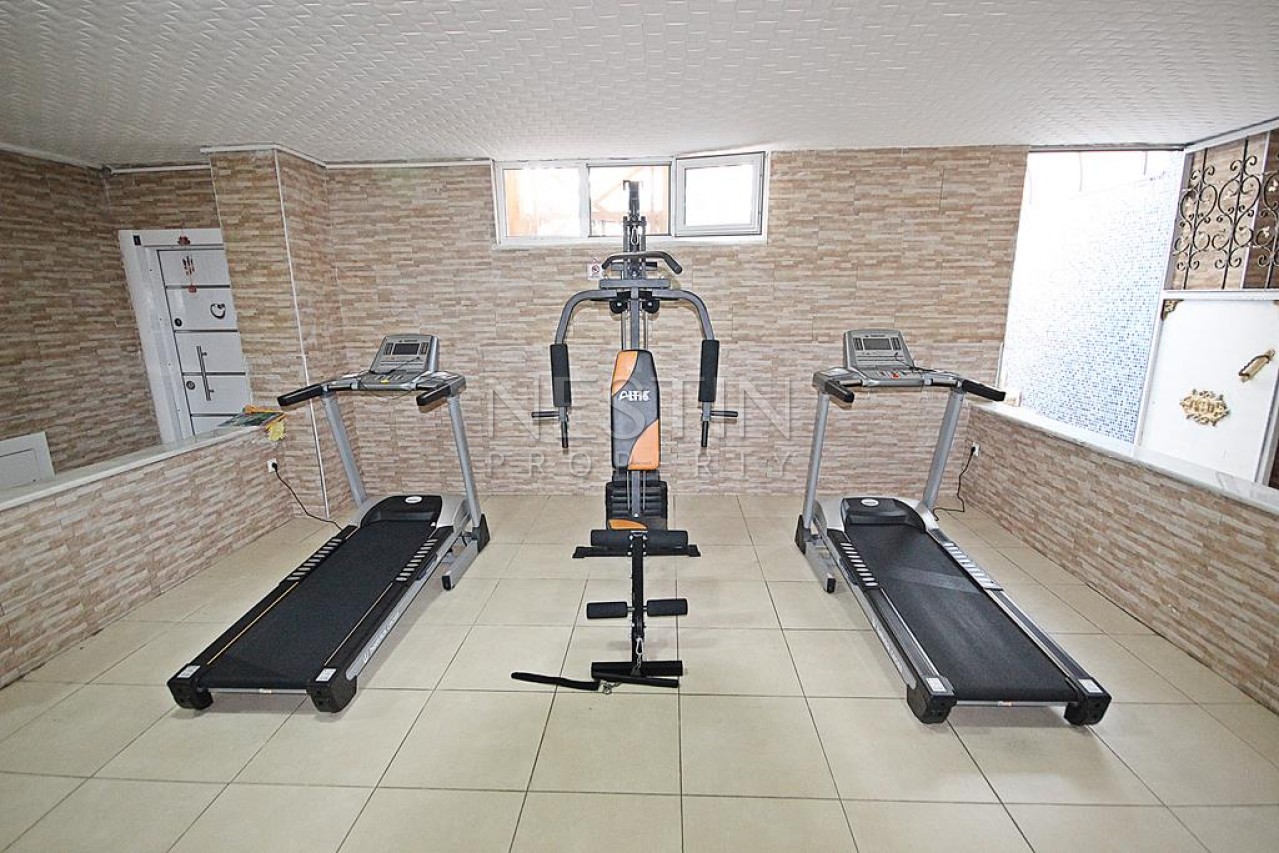 Пентхаус 3+1 с мебелью с видом на море в резиденции в центре Махмутлара фото 13