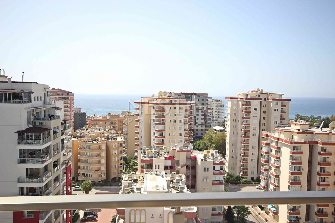 Пентхаус 3+1 с мебелью с видом на море в резиденции в центре Махмутлара фото 30