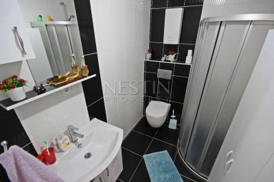 Пентхаус 3+1 с мебелью с видом на море в резиденции в центре Махмутлара фото 43