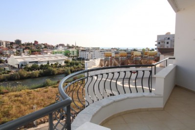 Просторная квартира 2+1 с видом на Димчай в Тосмуре фото 2