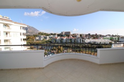 Просторная квартира 2+1 с видом на Димчай в Тосмуре фото 24