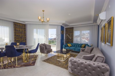 Квартира 2+1 с дизайнерской мебелью в центре Алании, вид на пляж Клеопатры фото 1