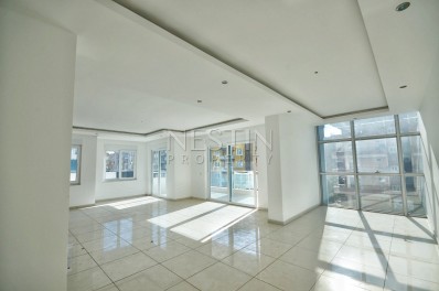 Большая светлая квартира 2+1 на проспекте Барбаросса в хорошем комплексе в Махмутларе фото 17