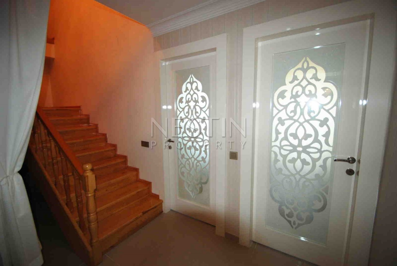 Просторный дублекс 5+1 с оригинальным ремонтом в районе Кестель фото 7