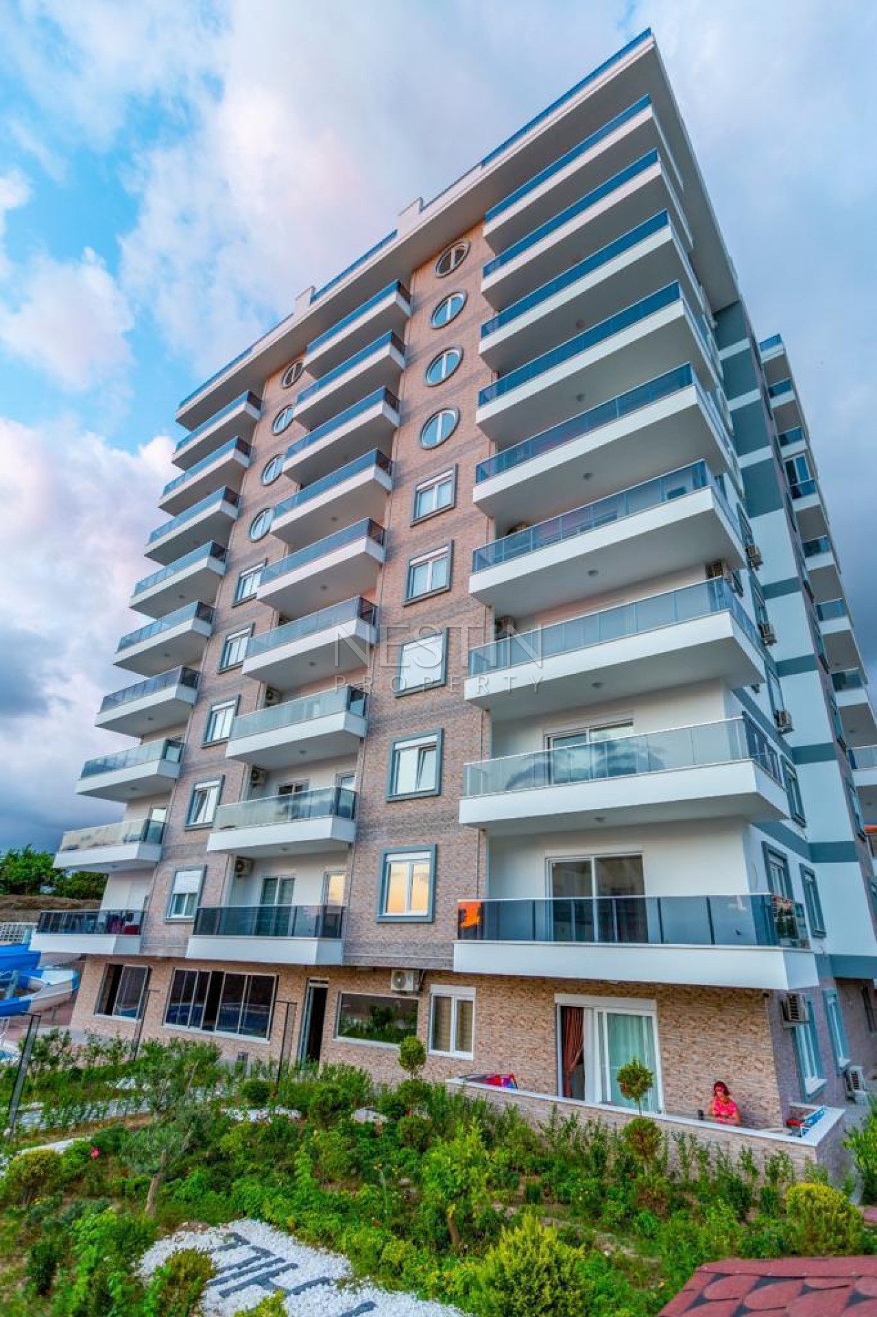 Апартаменты 2+1 с мебелью в современном комплексе в Махмутларе фото 3