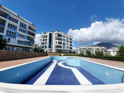 Очень большой пентхаус 5+1 с панорамным видом на Средиземное море в Кестеле фото 3