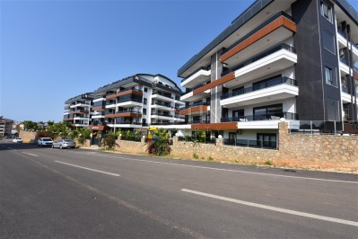 Красивая квартира 2+1 с выходом в сад в элитном комплексе в Оба фото 2