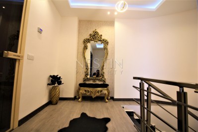 Просторный двухэтажный пентхаус 4+1 с панорамным видом на море в Махмутларе фото 21