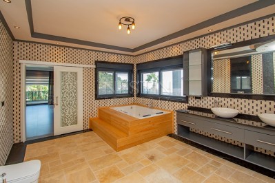 Роскошная вилла 4+1 с видом на Средиземное море в центре Аланьи фото 28