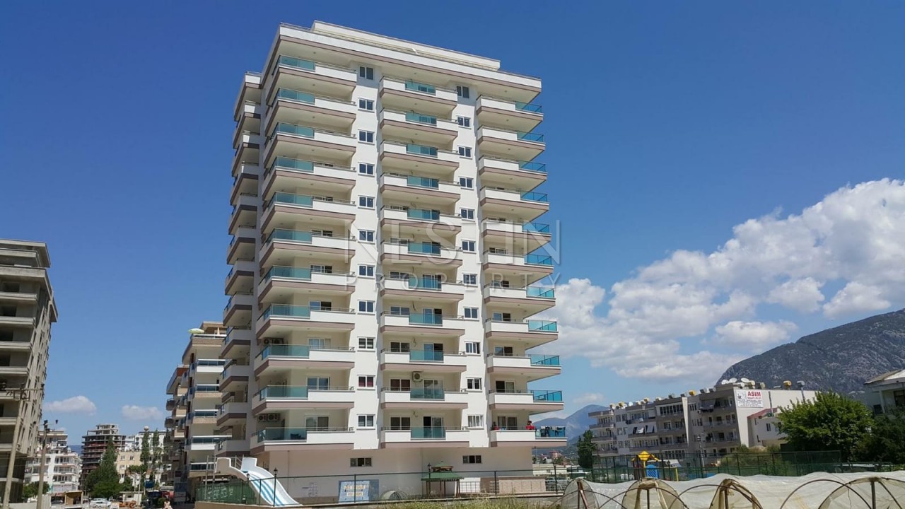 Просторный пенхаус 3+1 с видом на море в центре Махмутлара фото 1