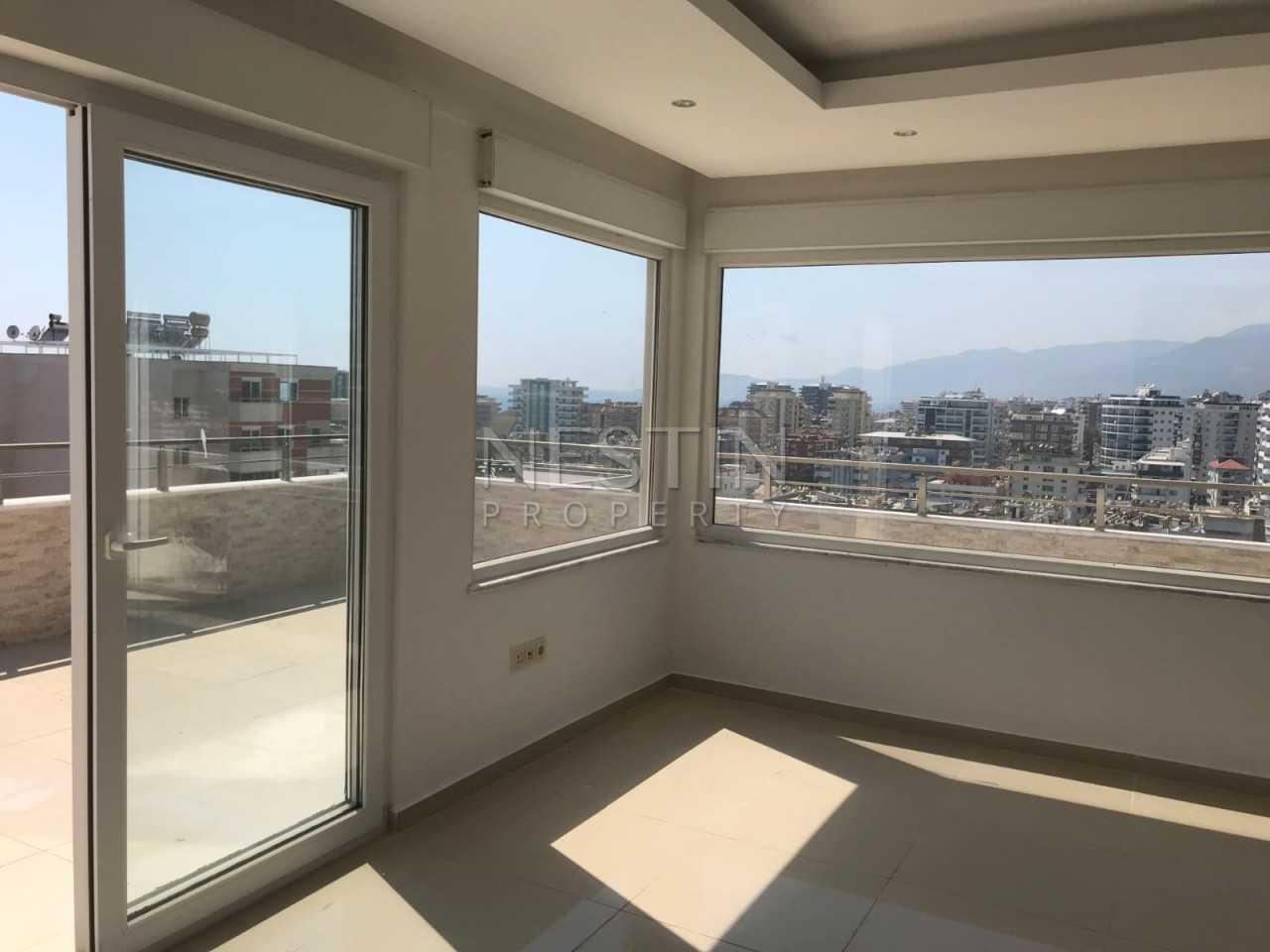 Просторный пенхаус 3+1 с видом на море в центре Махмутлара фото 10