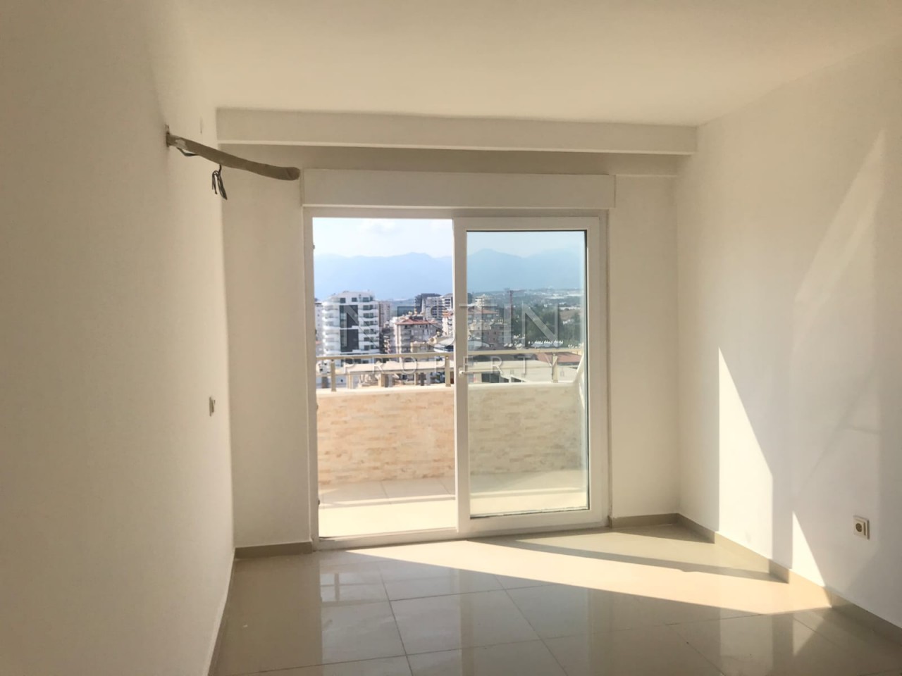 Просторный пенхаус 3+1 с видом на море в центре Махмутлара фото 17