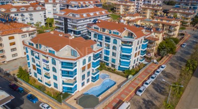 Квартира 1+1 с новой мебелью в 300 м от моря в Кестель фото 4