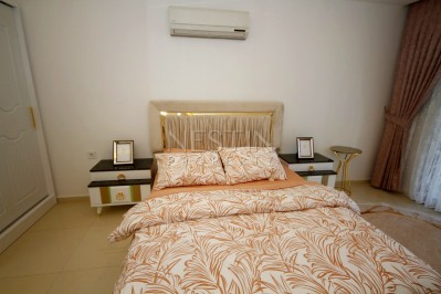 Квартира 1+1 с новой мебелью в 300 м от моря в Кестель фото 24