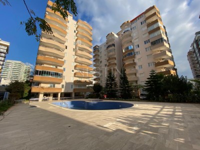 Хорошая квартира 2+1 в ухоженном комплексе с мебелью в Махмутлар фото 1