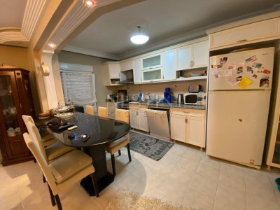 Хорошая квартира 2+1 в ухоженном комплексе с мебелью в Махмутлар фото 9