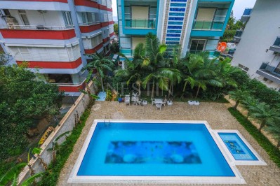 Комплекс на первой линии от пляжа Клеопатры в центре Аланьи фото 12