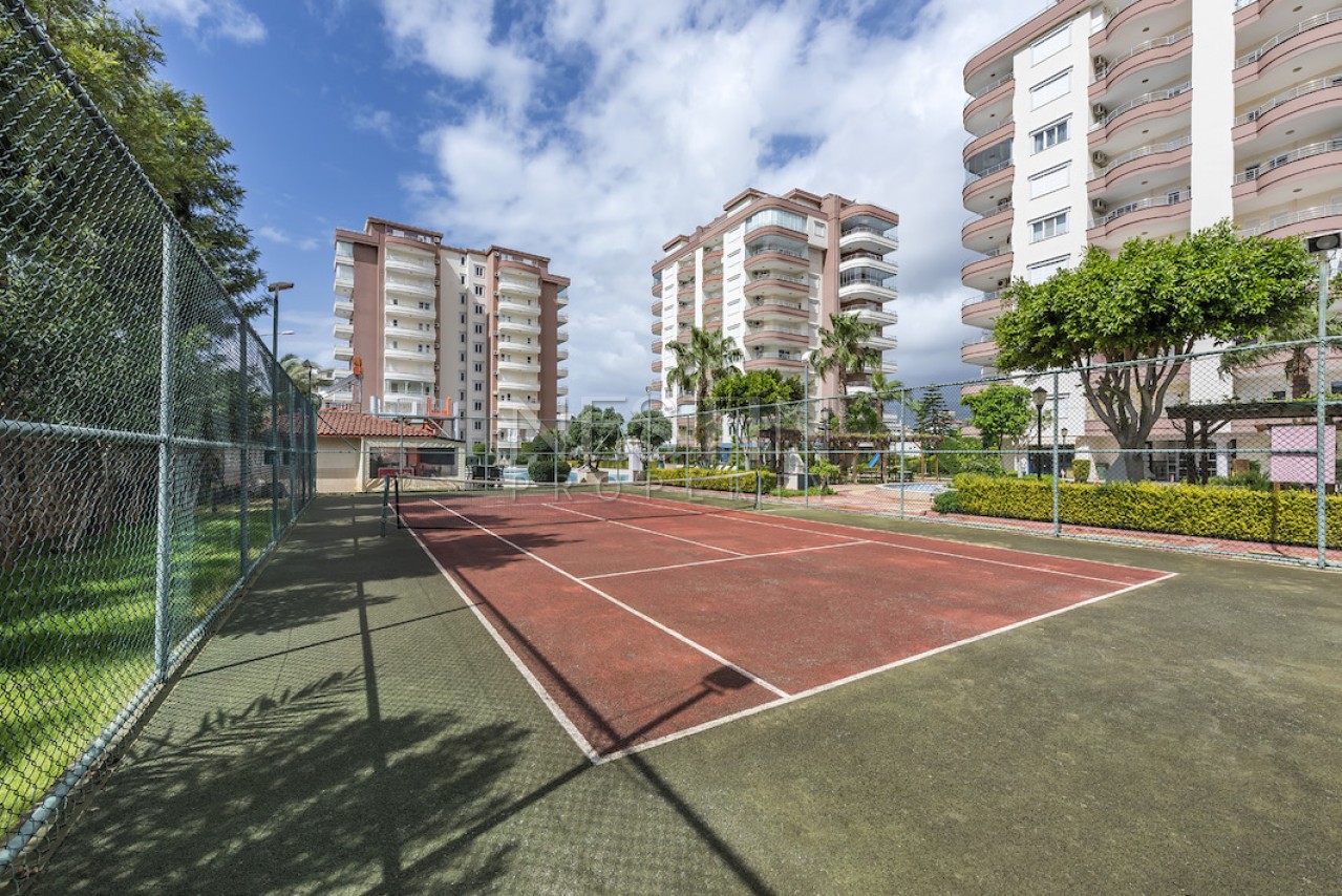 Просторная квартира 4+1 в районе Тосмур фото 2