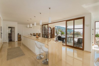 Роскошная вилла 5+2 с бассейном в районе Бекташ фото 22