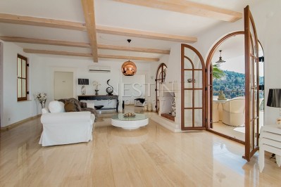 Роскошная вилла 5+2 с бассейном в районе Бекташ фото 36