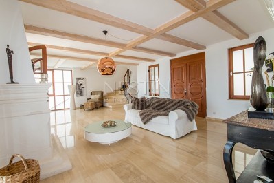 Роскошная вилла 5+2 с бассейном в районе Бекташ фото 38