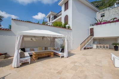 Роскошная вилла 5+2 с бассейном в районе Бекташ фото 45