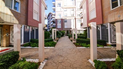 Просторная пятикомнатная квартира с инфраструктурой в Коньяалты фото 5