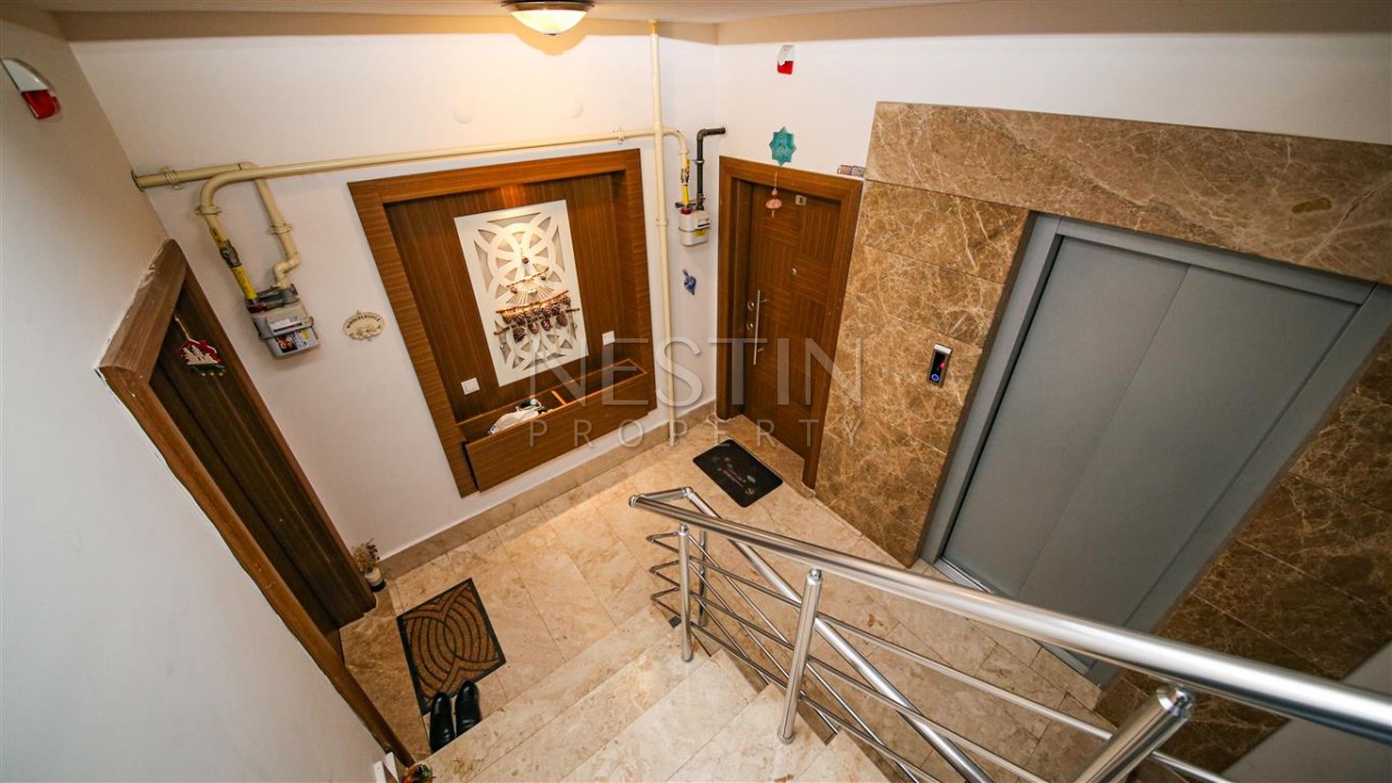 Просторная пятикомнатная квартира с инфраструктурой в Коньяалты фото 12