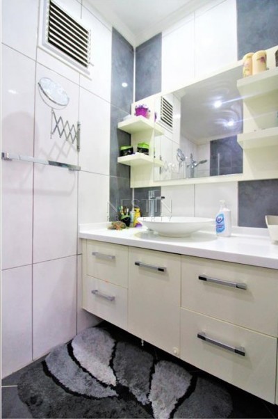 Светлая квартира в доме с инфраструктурой и большим садом в Коньяалты фото 31